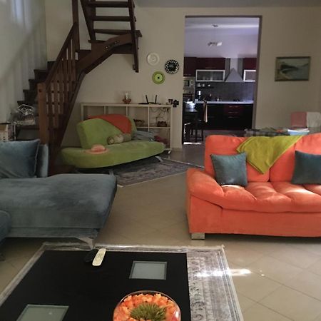 Vacation Home In Gjiri I Lalezit, Lalez, Durrës 외부 사진