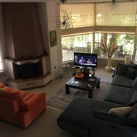 Vacation Home In Gjiri I Lalezit, Lalez, Durrës 외부 사진
